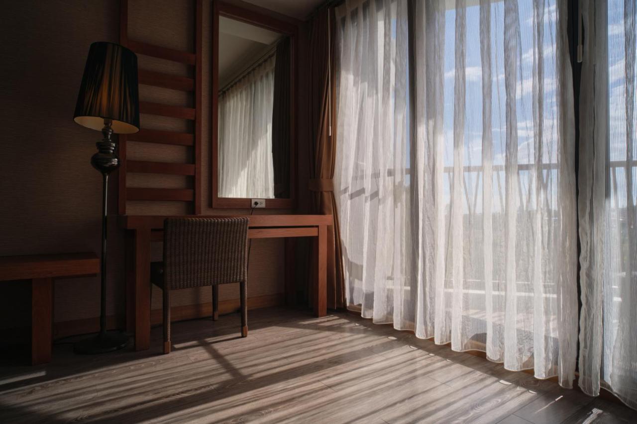 畫日風尚會館sinasera Resort Changbin Bagian luar foto